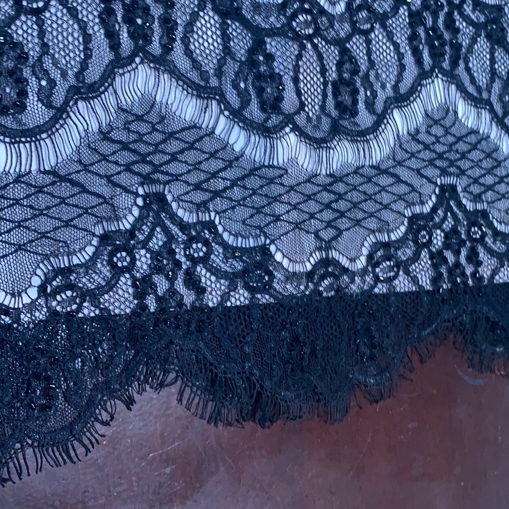 Kir Size 4, Black With Lace And Sequence - image 3